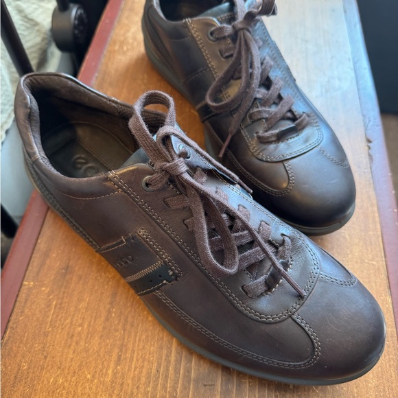 Ecco Men's Fenn Tie Lace Oxfords. Size 42-=8-8.5 Dark Brown Leather. - Picture 3 of 13